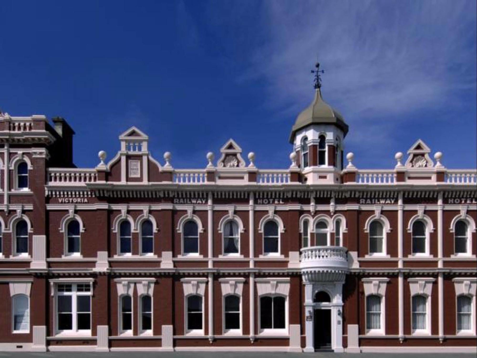 Victoria Railway Hotel Invercargill Buitenkant foto